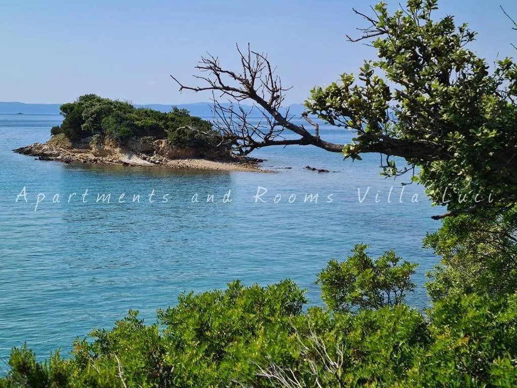 Apartments And Rooms Villa Luci Barbat na Rabu Guest house