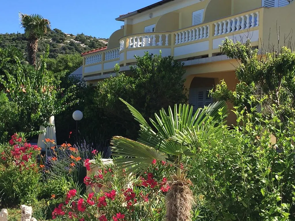 Gasthof Apartments And Rooms Villa Luci Barbat na Rabu Kroatien