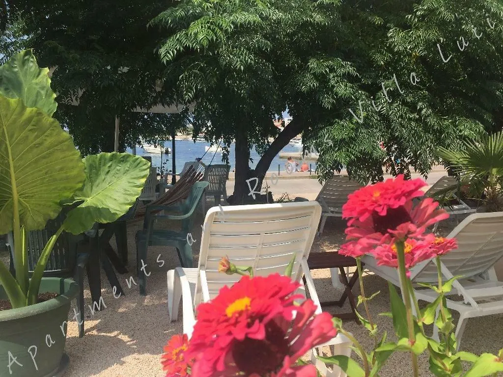 Apartments And Rooms Villa Luci Barbat na Rabu 0*,  Croatia